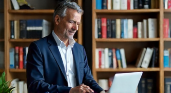 Mein Name ist Dr. Klaus Meier, Medienpsychologe, 42 Jahre (2/10)